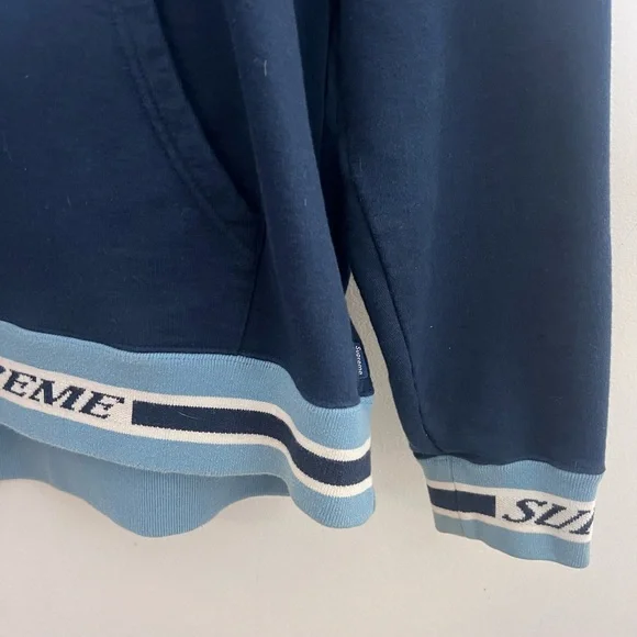 Supreme Striped Rib Hooded Sweatshirt Size Medium - Picture 4 of 6